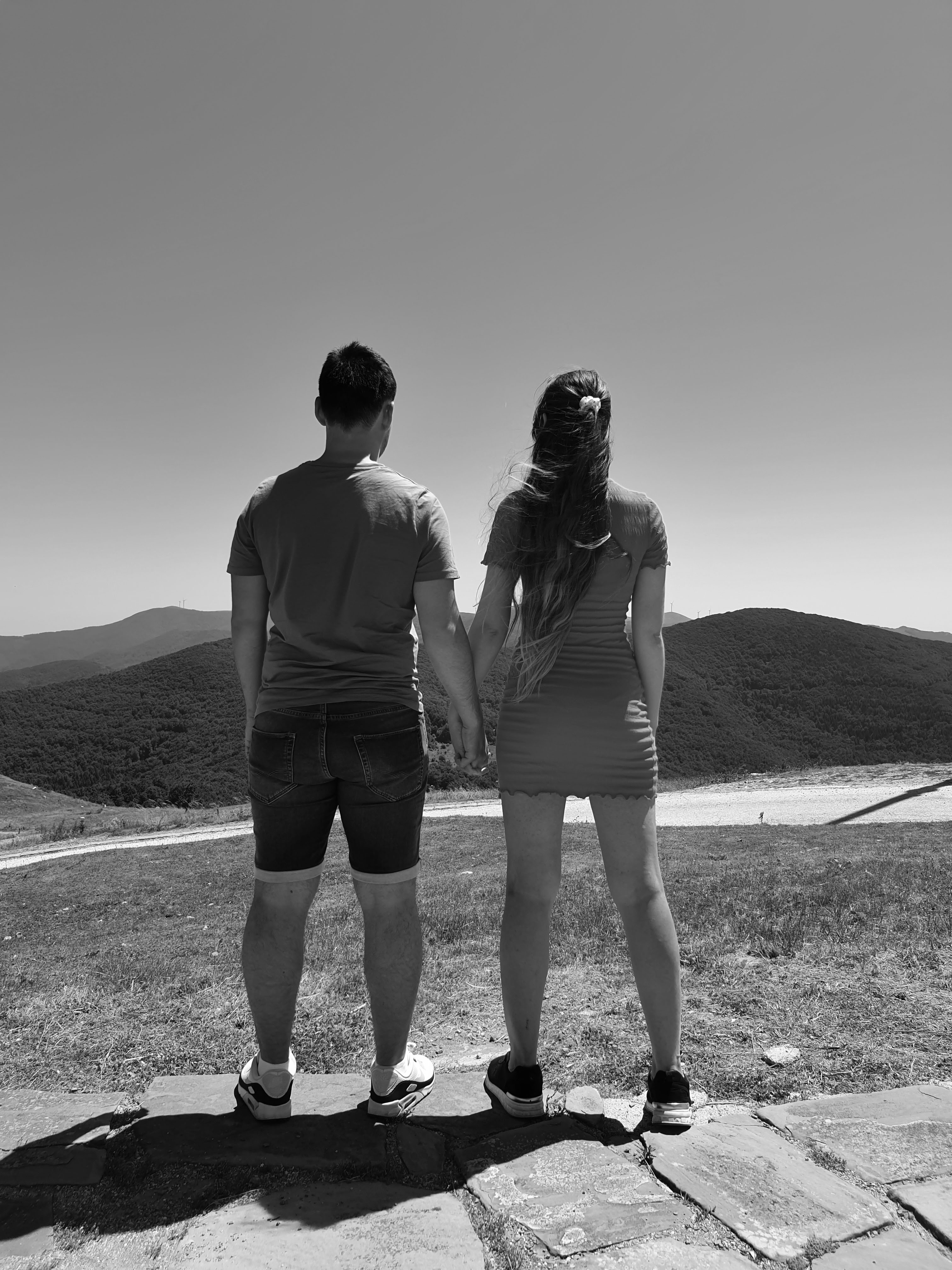 Marty and Annie overlooking mountains